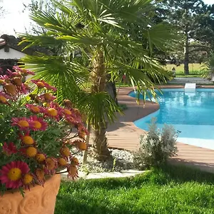 Le Clos De Saint Montauban